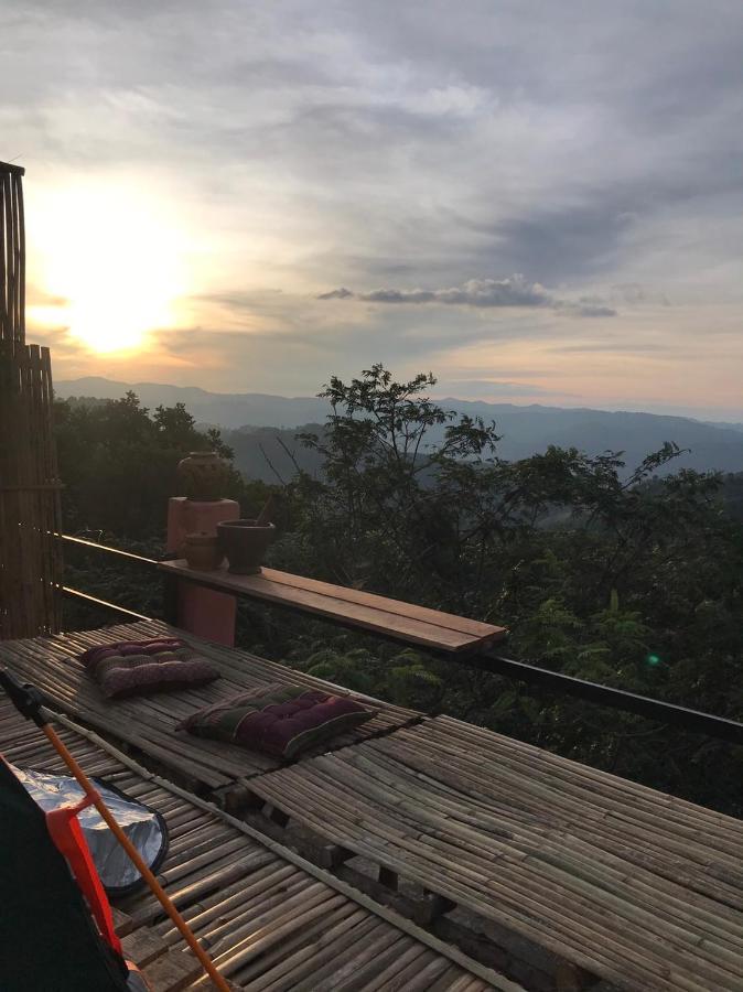 Terre Terrace Glamping - Doichang Ban Huai Khai Екстер'єр фото