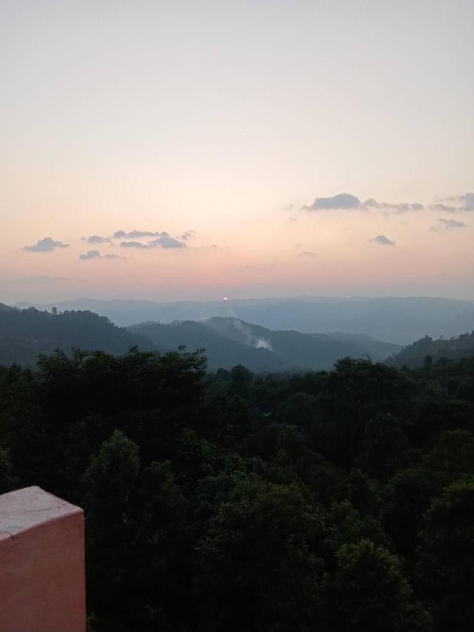 Terre Terrace Glamping - Doichang Ban Huai Khai Екстер'єр фото